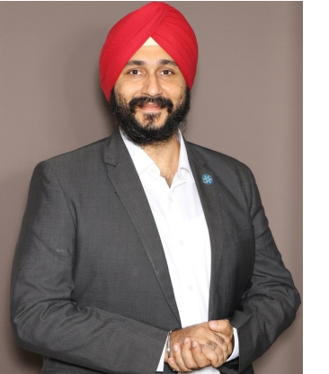 Anmol Singh Jaggi: Chairman & Director